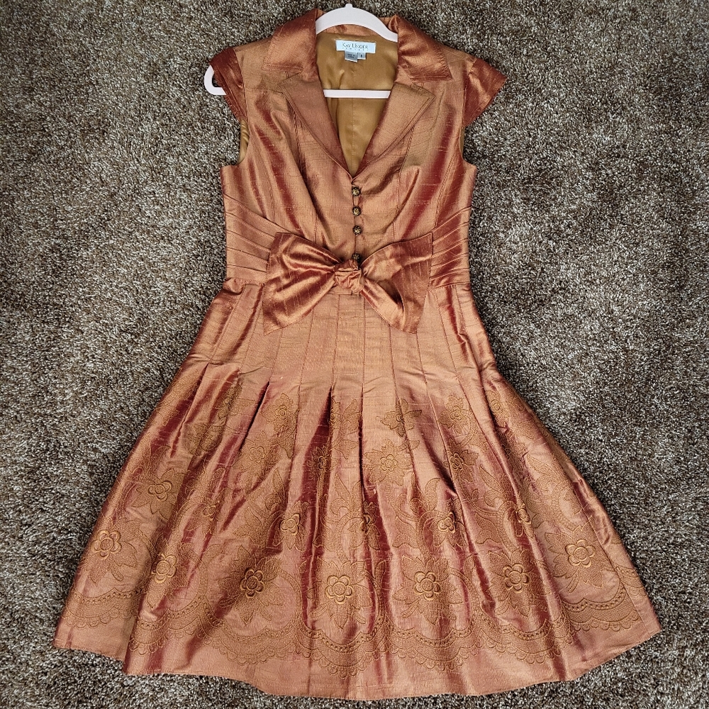 Kay Unger Copper Embroidery Silk Fit and Flare Dress Size 6